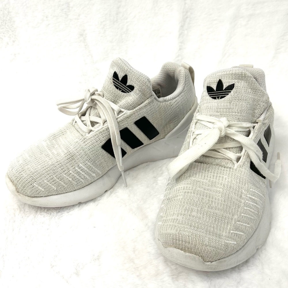 Adidas Swift Run 22 J Running Sneakers Gray Black GW8183 Track Shoe